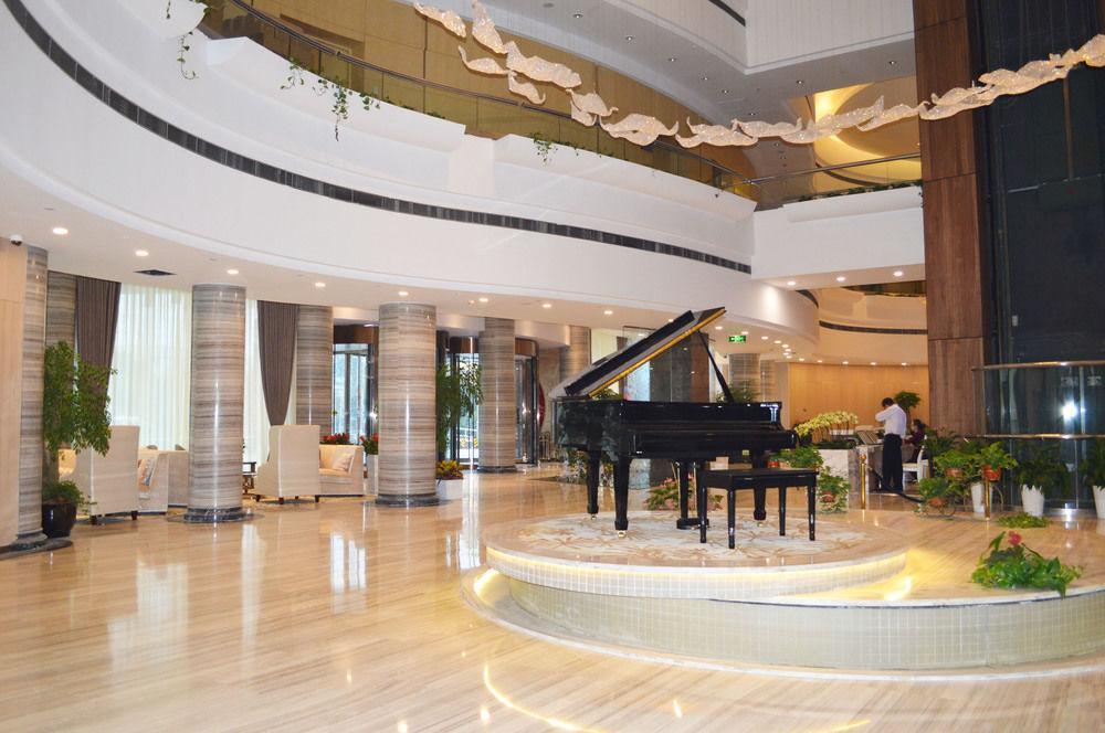 Noble Center Hotel Şanghay Dış mekan fotoğraf