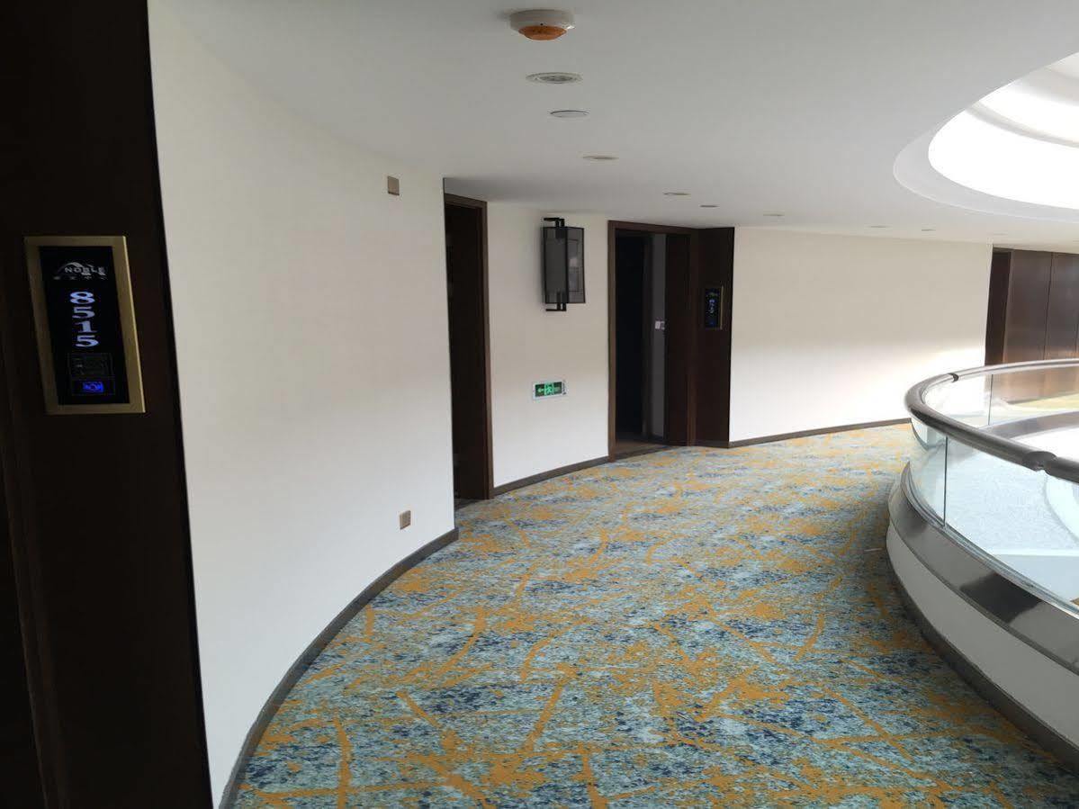 Noble Center Hotel Şanghay Dış mekan fotoğraf