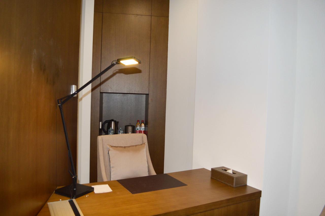 Noble Center Hotel Şanghay Dış mekan fotoğraf