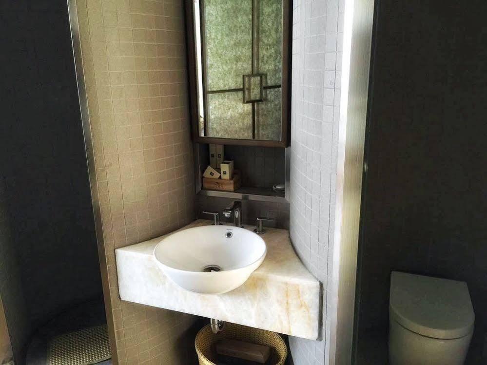 Noble Center Hotel Şanghay Dış mekan fotoğraf